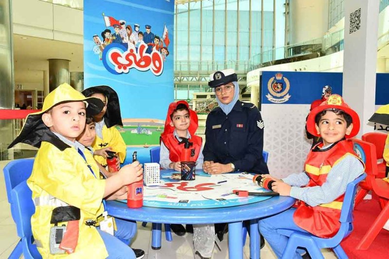 بالصور: الإدارة العامة للدفاع المدني تدشن شخصية الأطفال "غيث"