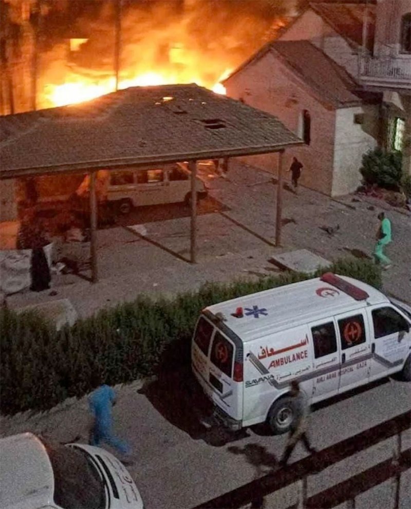 مقتل 500 شخص بغارة إسرائيلية على ساحة مستشفى في غزة
