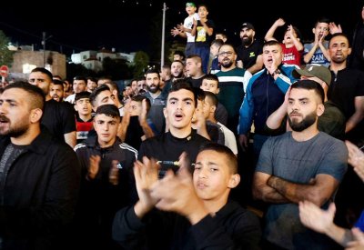 مئات القتلى والجرحى في قصف مستشفى الأهلي في غزة