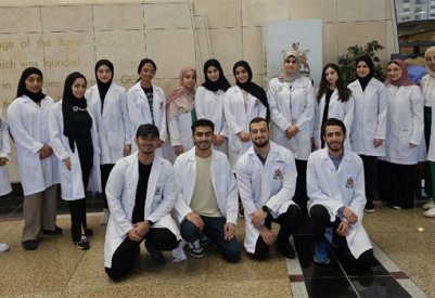 المشاريع البحثية لطلبة جامعة البحرين الطبية تجني ثمارها