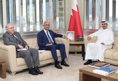 وزير العدل يستقبل المنسق المقيم لأنشطة الأمم المتحدة لدى مملكة البحرين