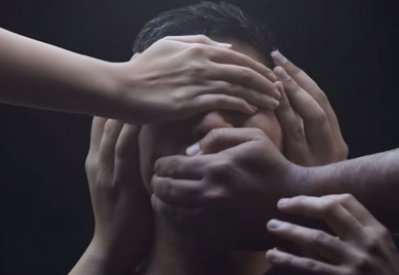 هكذا عبر مشاهير الـ"سوشال ميديا" البحرينيين عن غضبهم من أحداث غزة