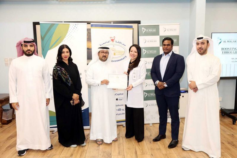 محافظة العاصمة تقيم محاضرة توعوية التغذية وتعزيز الصحة