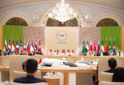 ولي العهد السعودي: نرفض استهداف المدنيين بغزة تحت أي ذريعة