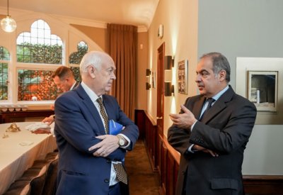 مجلس السفراء العرب في لندن يجتمع مع وزير الخارجية لحكومة الظل البريطانية ووزير الظل للشرق الأوسط وشمال أفريقيا