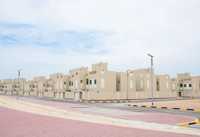 مريضة تصلب تناشد إحياء طلب إسكاني