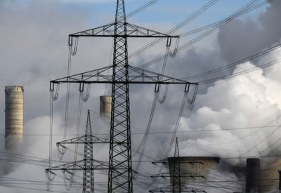 شولتس: 80% من الكهرباء بألمانيا ستأتي من مصادر متجددة بحلول 2030