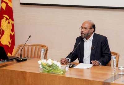 أستاذ بارز في علم الآثار للبحرينيين: زوروا سيرلانكا واستمتعوا ببيئتها الخلابة