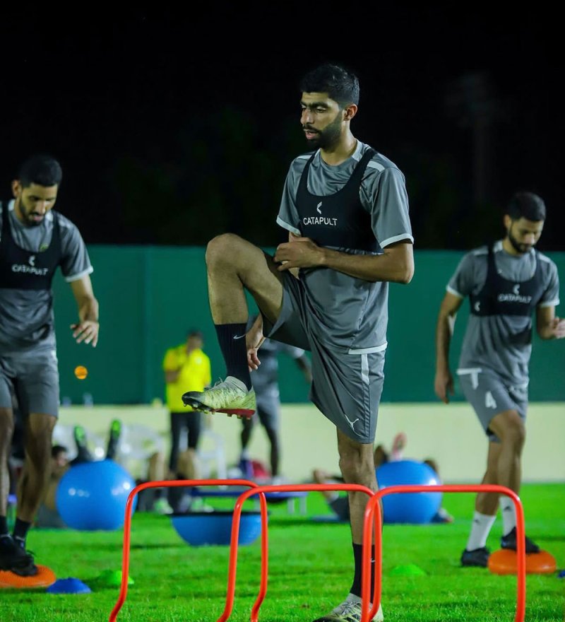 أحمد ميرزا يغيب عن الخالدية لثلاث مباريات بقرار من لجنة الانضباط