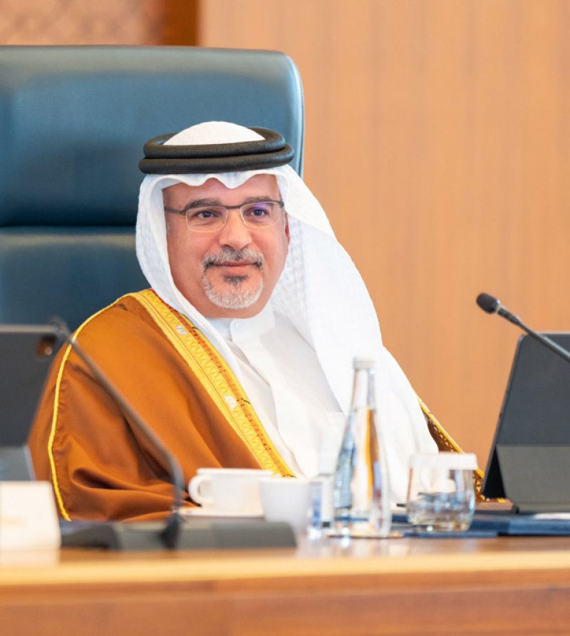 بالصور: نائب جلالة الملك سمو ولي العهد يترأس جلسة مجلس الوزراء