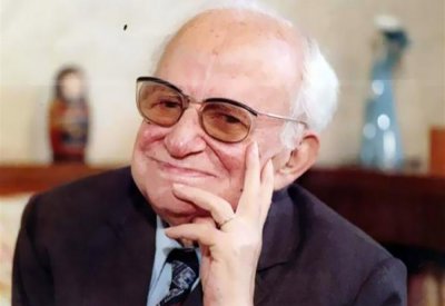 يحيى حقي "عاش هنا"