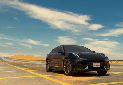 شركة يوسف خليل المؤيد وأولاده تقدم مركبات "زيكر" الكهربائية في مملكة البحرين