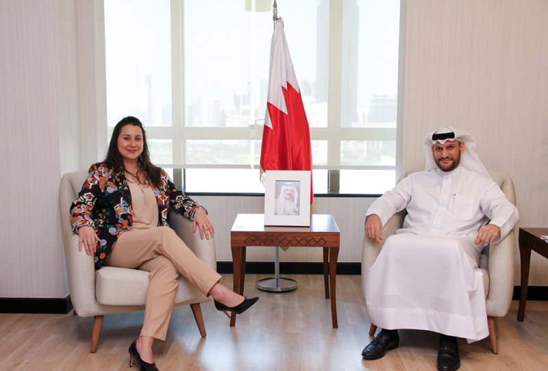 الرئيس التنفيذي لـ"سوق العمل" يستقبل رئيسة بعثة المنظمة الدولية للهجرة في البحرين بالإنابة