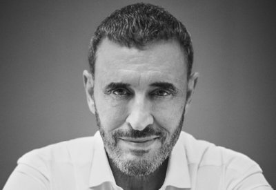 كاظم الساهر يروي قصة عشقه للعربية في "الشارقة الدولي للكتاب" 