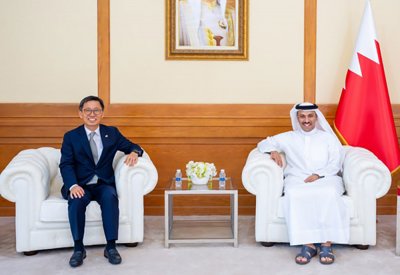 وزير الإعلام يستقبل سفير جمهورية كوريا