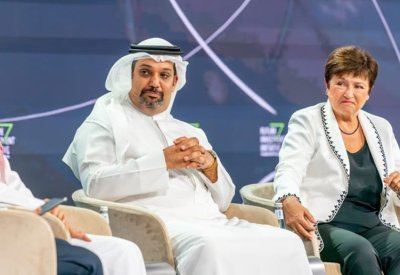وزير المالية: بناء الفرص وتوفير الأمل للجميع يدعم أمن وازدهار المنطقة