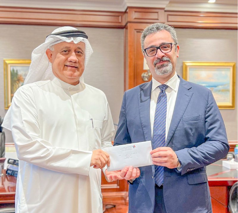 “الفنادق الوطنية” تتبرع لمركز “الرحمة”