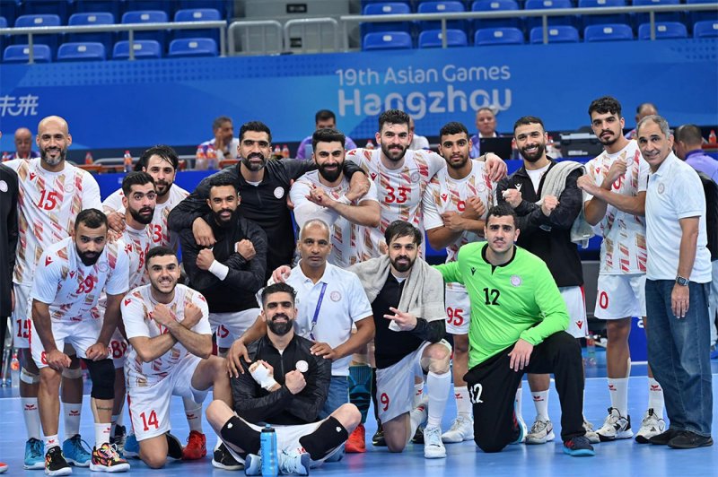 توفير حافلات للجماهير لمؤازرة منتخب اليد بنصف نهائي تصفيات أولمبياد باريس 2024