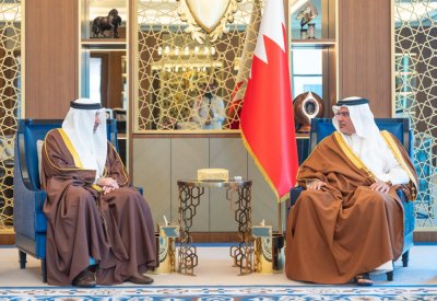 سمو ولي العهد رئيس مجلس الوزراء: التطوير في العمل الحكومي يرتكز على الكوادر الوطنية من فريق البحرين التي نفتخر بعطائها وما توالي بذله من جهد في كافة القطاعات