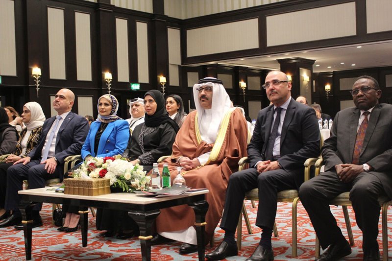 وزير “التربية”: خطة استراتيجية لجعل البحرين مركزًا رياديًّا بالمجالات العلمية والتجارية والاقتصادية