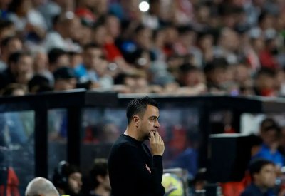 تشافي يكشف عن حالة مصابي برشلونة قبل الكلاسيكو