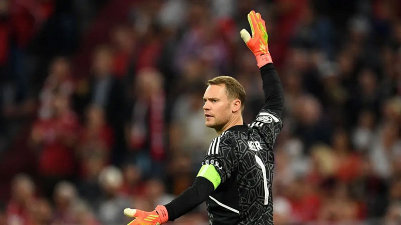 نوير يستعد للعودة إلى الملاعب بعد غياب 10 أشهر