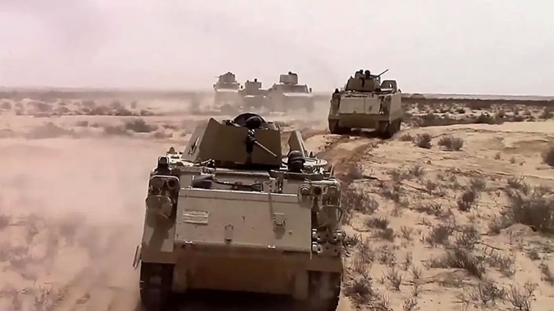 مصر تستنفر على الحدود.. "لن نسمح بتهديد أمننا أو جرنا للصراع"