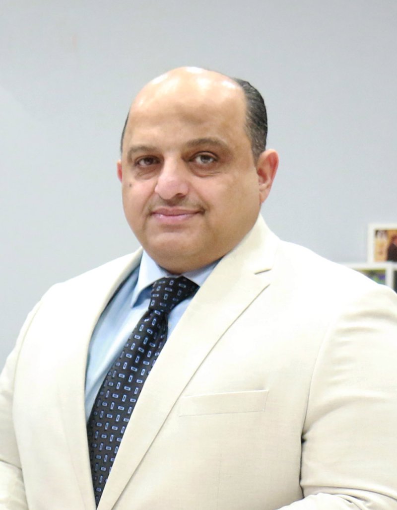 اسحاقي يشكر سمو الشيخ خالد بن حمد على دعمه منتخب اليد