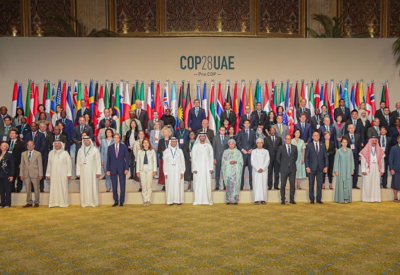 وزير النفط والبيئة يشارك في المؤتمر الوزاري التمهيدي لمؤتمر الأطراف في اتفاقية الأمم المتحدة الإطارية بشأن تغير المناخ