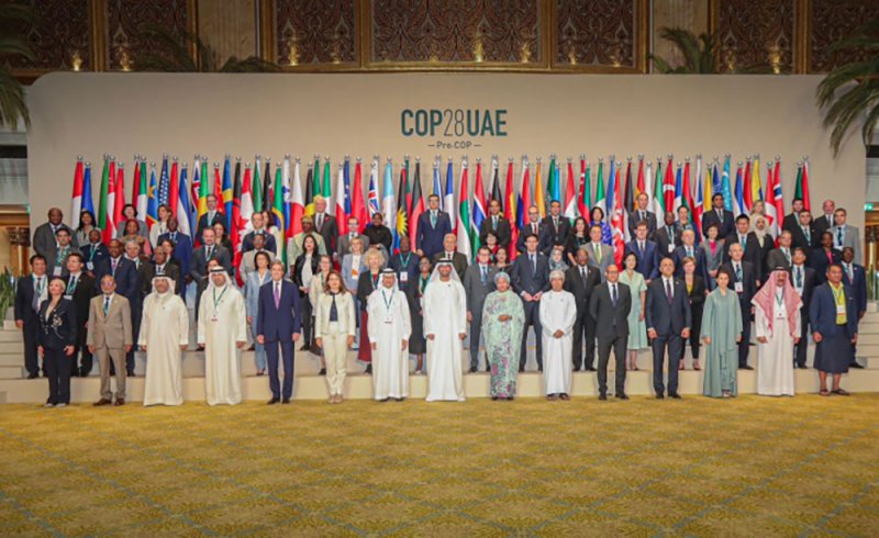 وزير النفط والبيئة يشارك في المؤتمر الوزاري التمهيدي لمؤتمر الأطراف في اتفاقية الأمم المتحدة الإطارية بشأن تغير المناخ