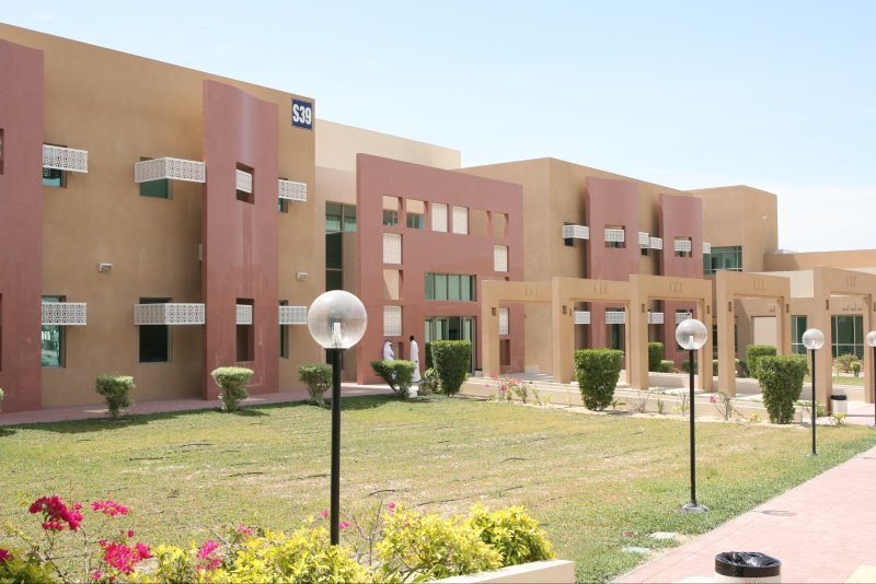 "حقوق" جامعة البحرين تستعد لطرح بكالوريوس الحقوق باللغة الإنجليزية 