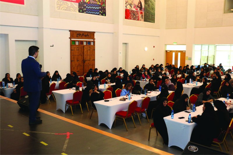 هيئة الكهرباء والماء تنظم ورشة عمل حول دور لجان ترشيد الكهرباء والماء في المدارس