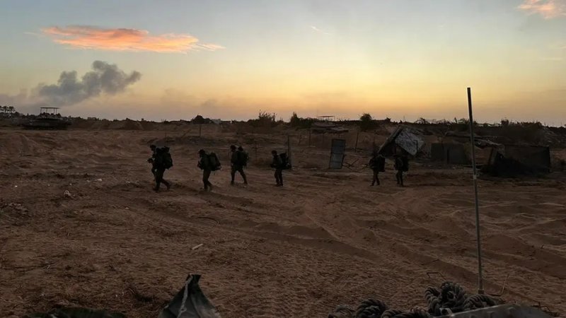 زوارق صواريخ بالبحر الأحمر.. تل أبيب "سنرد على الحوثيين"
