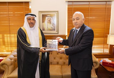 رئيس النيابة العامة الأردني يزور المحكمة الدستورية