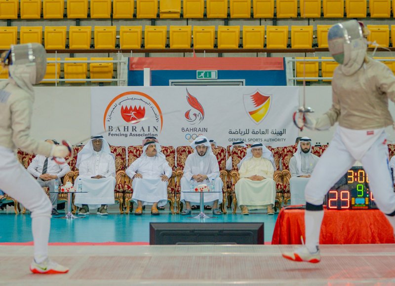 خالد بن حمد يتوج أبطال بطولة كأس العالم للمبارزة للناشئين