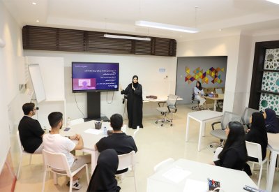 المحافظة الجنوبية ومؤسسة المبرة الخليفية تقيمان ورشة عمل "التخطيط الاستراتيجي" للطلبة الأعضاء بالمبرة