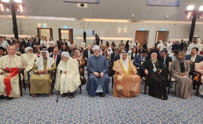 رئيس المجلس الأعلى للشؤون الإسلامية يشارك في القمة العالمية لقادة الأديان