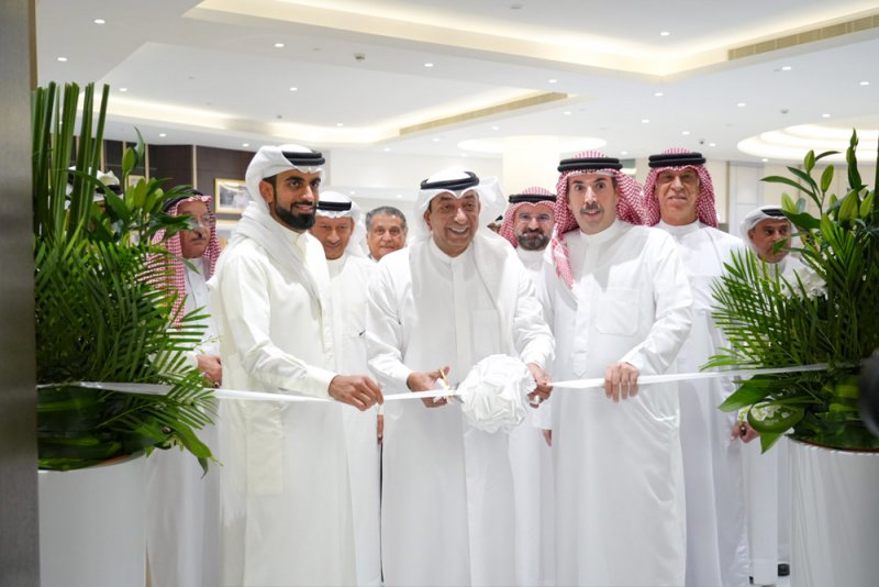 محافظ العاصمة يفتتح المعرض الاستثماري الأول "رحلة إصلاح"