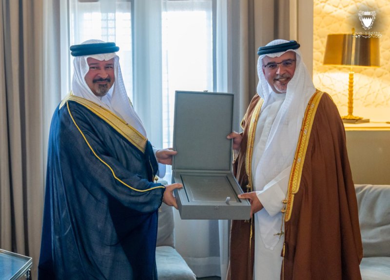 مواصلة الإجراءات لتعزيز الرقابة والمساءلة والمحاسبة وترسيخ مبادئ النزاهة والأمانة والمهنية
