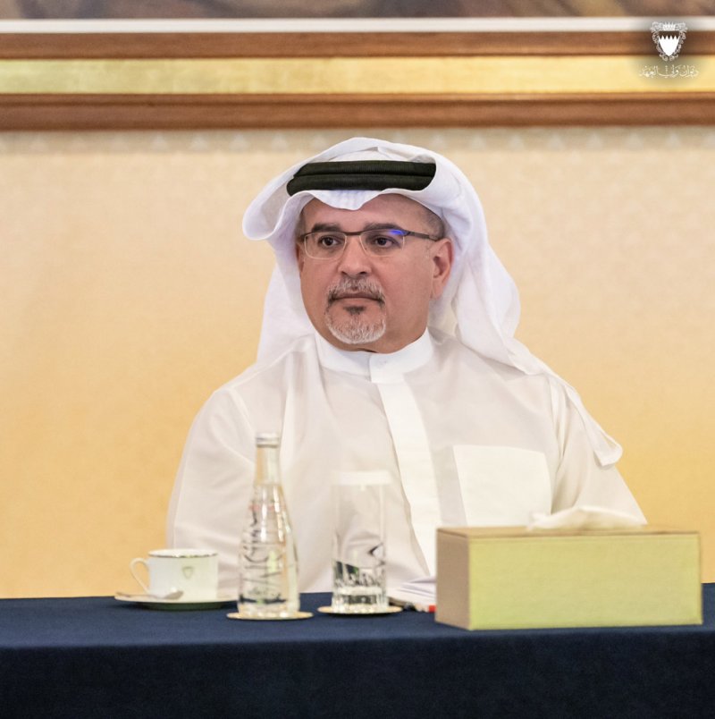 مناقشة تطوير القطاع العقاري ومستجدات مؤشرات التنافسية