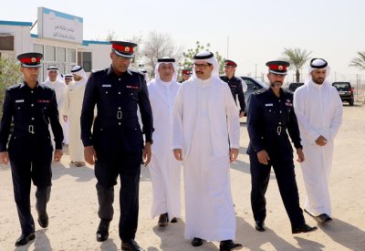سمو محافظ الجنوبية يزور مركز خدمات البر ويشيد بالجاهزية الأمنية ونسبة الخدمات الإلكترونية المقدمة للمخيمين