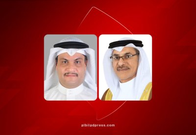 لأول مرة.. "الكيميائيين البحرينية" تعرض ضرس الديناصور وصخور من القمر