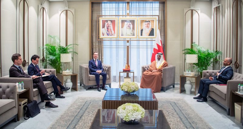 "وزير المالية" يؤكد على ما يجمع مملكة البحرين والجمهورية الفرنسية من علاقات متميزة على كافة المستويات