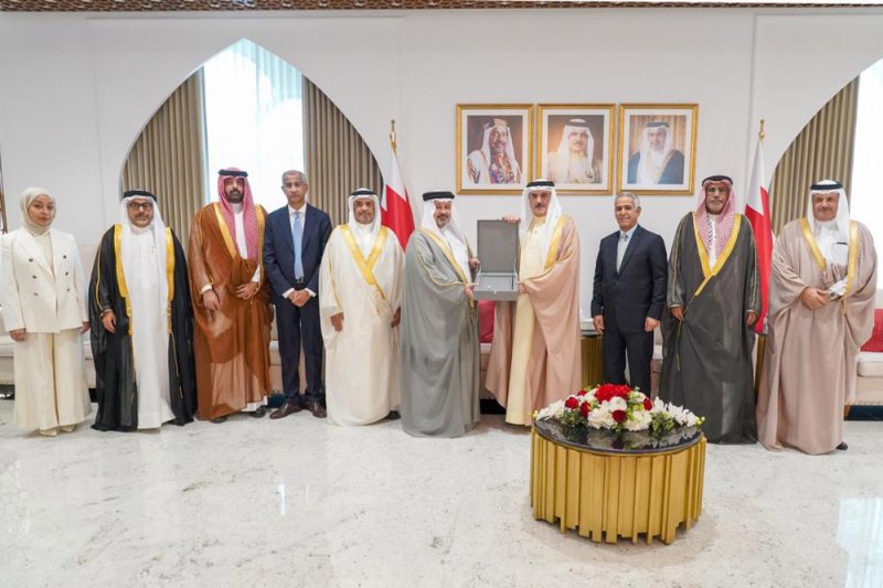 رئيس مجلس النواب يشيد بجهود ديوان الرقابة المالية والإدارية