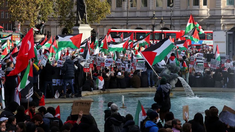 شرطة بريطانيا تتأهب بسبب "المسيرة الوطنية من أجل فلسطين"