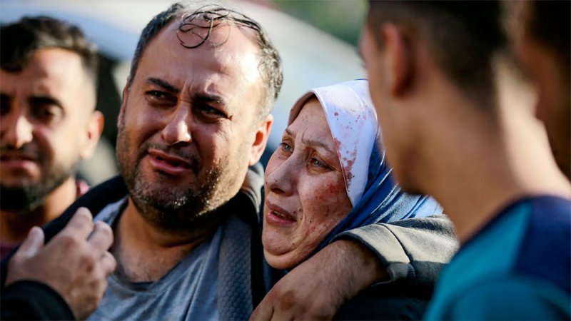 ما بين هجمات ونفاد وقود.. مستشفيان في غزة أمام كارثة إنسانية