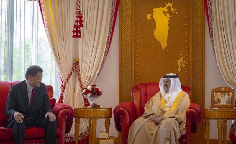 جلالة الملك المعظم يستقبل سفير اليابان لدى المملكة