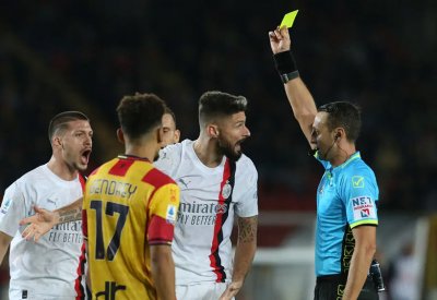 رابطة الدوري الإيطالي توقف جيرو