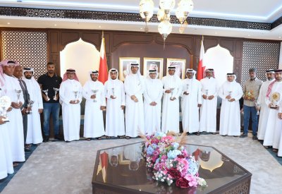 "الموروث" تكرم اللجان العاملة والجهات الداعمة في موسم ناصر بن حمد البحري