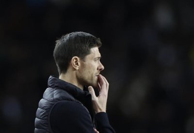 بند سري يهدد تدريب تشابي ألونسو لريال مدريد